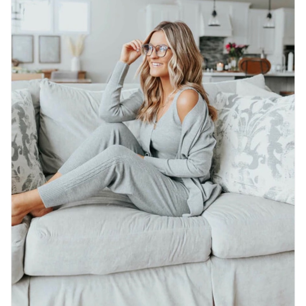 3 piece lounge set ** SOLD**